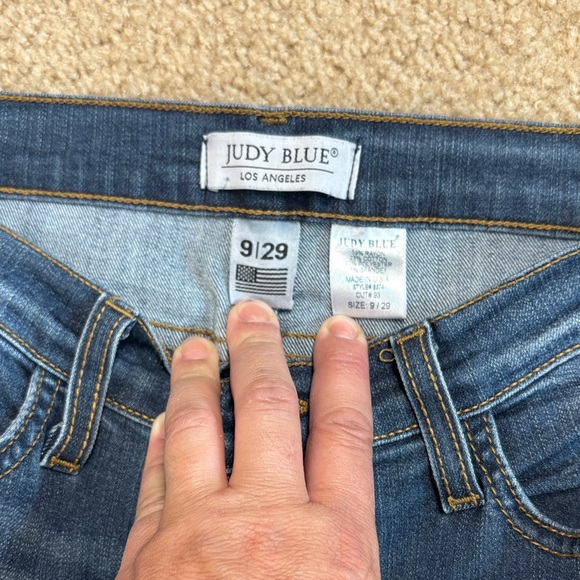 Judy Blue Dark Wash Skinny Jeans - Picture 2 of 4